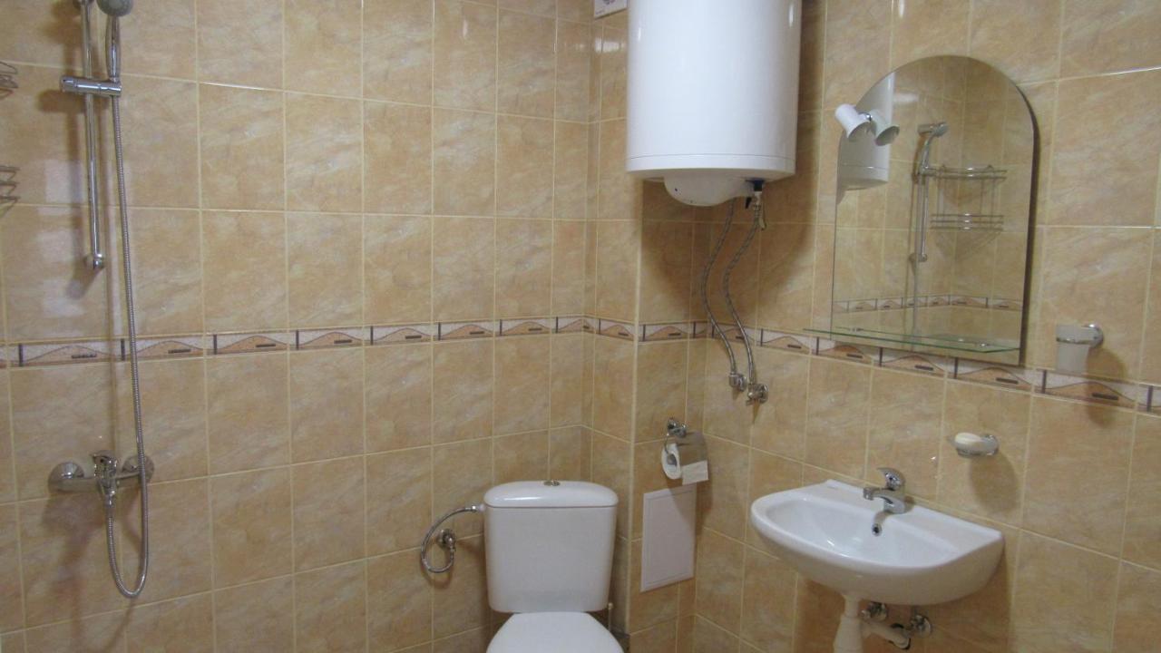Apartment Crystal Balchik Esterno foto